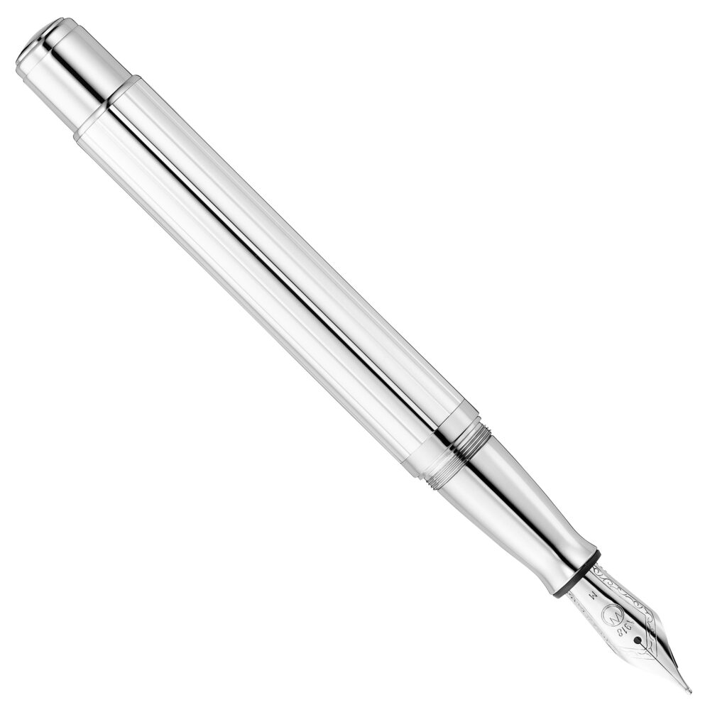 Produktfoto zum Füllfederhalter Commander23 von Waldmann mit Stahlfeder bei MiaSkribo (8759). / Product photo of the fountain pen Commander23 by Waldmann with steal nib at MiaSkribo (8759).