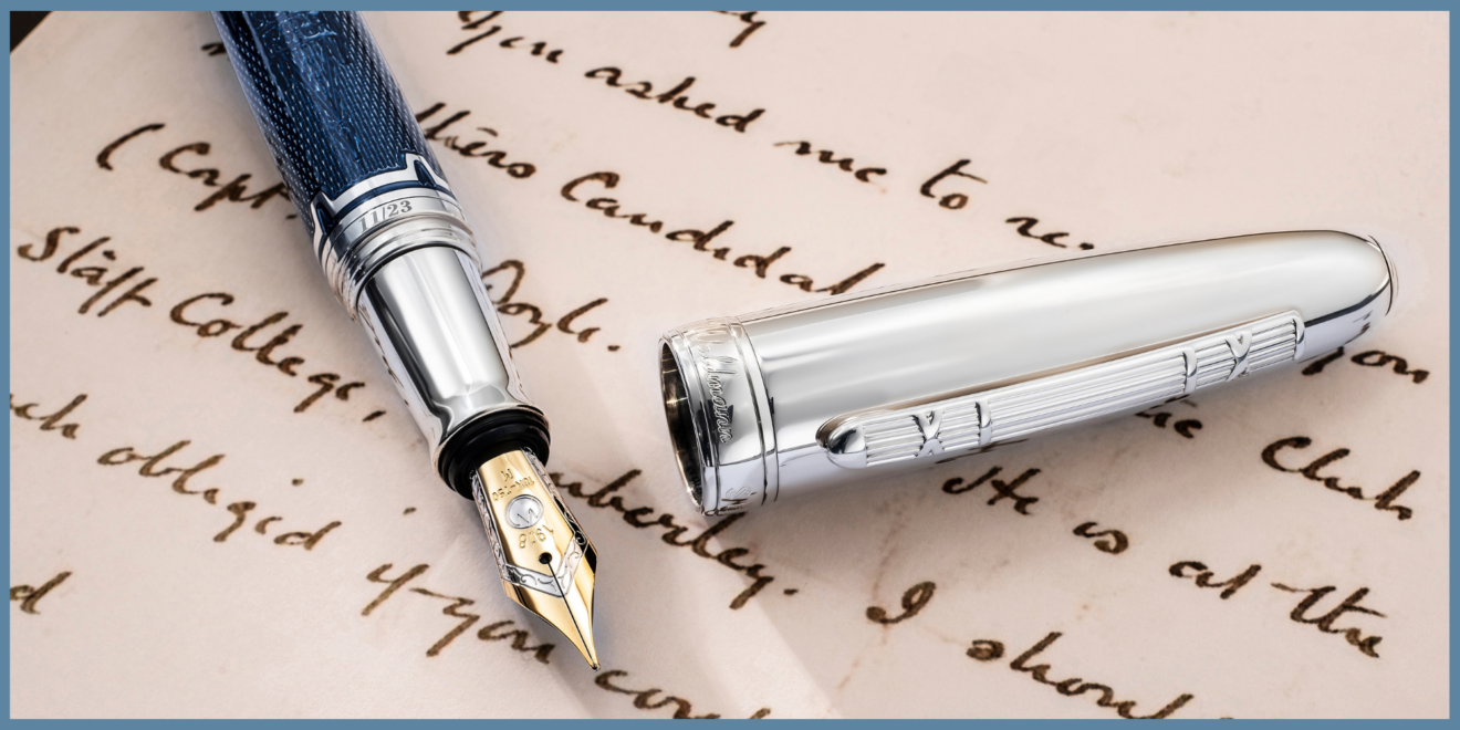 Im Bild zu sehen: Die Handschrift von Arthur Conan Doyle - und darauf liegt der exklusive Füllfederhalter.